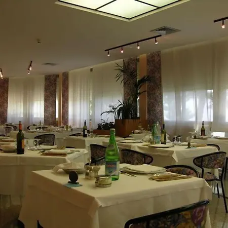 Esperia Hotel
