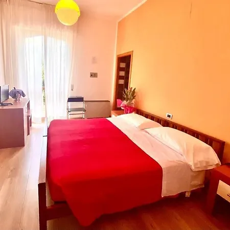 Esperia Hotel