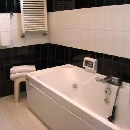 Hotel Esperia 3*